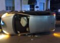 Schianto a Sant'Alessio Siculo, sbatte contro un'auto in sosta e si ribalta: ferito un uomo. FOTO 3 incidente santalessio3