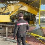 Aci Catena, tentato furto a supermercato: in corso rilievi tecnico-scientifici 3 logo arma 4