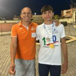 Il tecnico Antonello Aliberti con Manuel Trovato ATLETICA SAVOCA