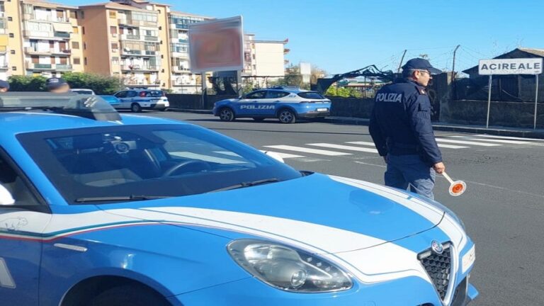 SCOPERTI DALLA POLIZIA DI STATO DUE AUTOLAVAGGI ABUSIVI AD ACIREALE SANZIONI PER 6 MILA EURO 1