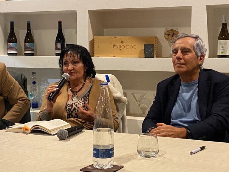 Presentazione Lo spirito della cenere Maria Gabriella Scuderi e Ignazio Pandolfo