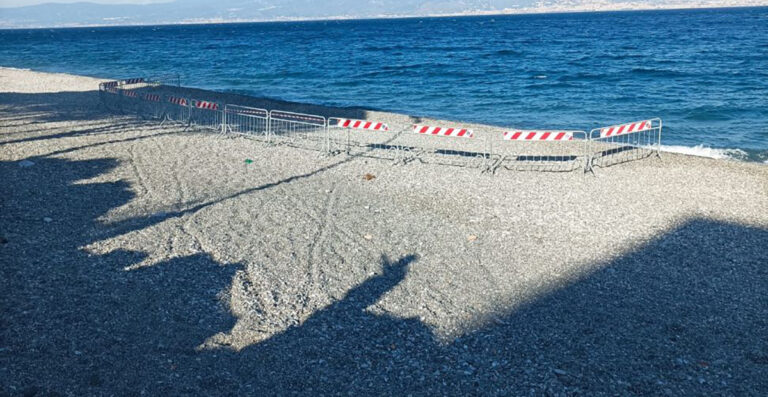 bomba in mare