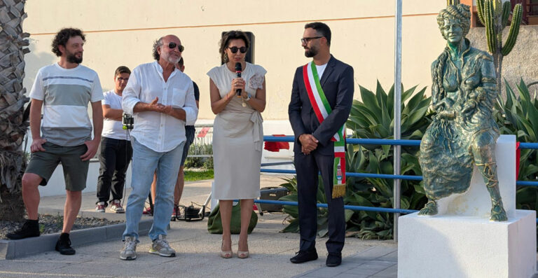 Inaugurata la Nuova Piazza Marina Militare Italiana a Santa Teresa di Riva
