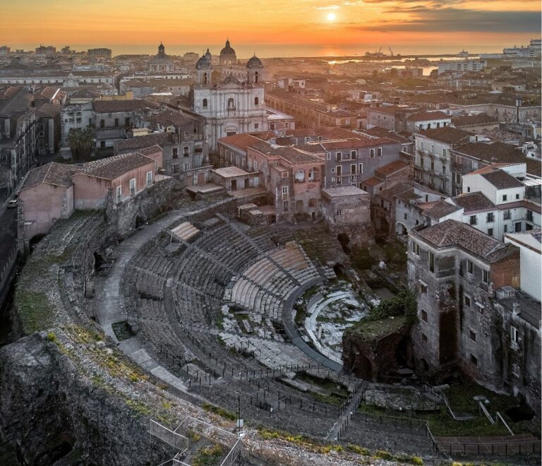 Parco Archeo CT Teatro Antico ph. Andrea Savi