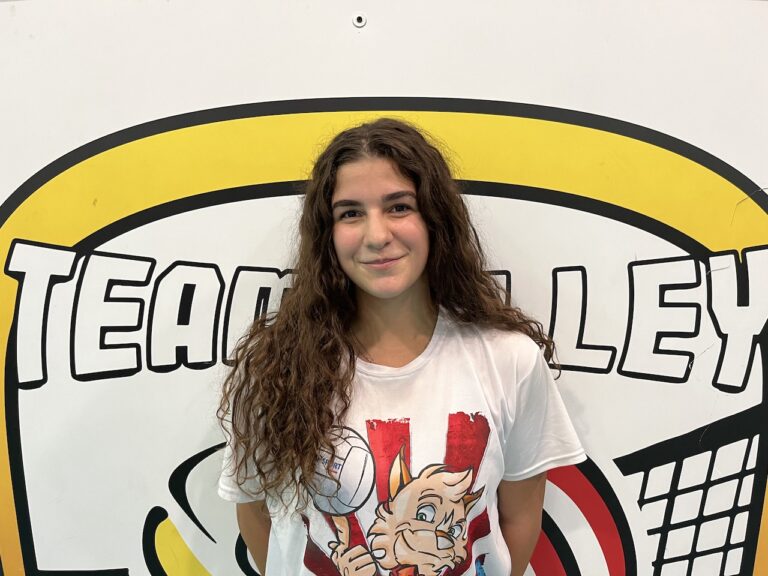Giada Pino opposto Team Volley Messina Serie C femminile ph Chiara Galipo