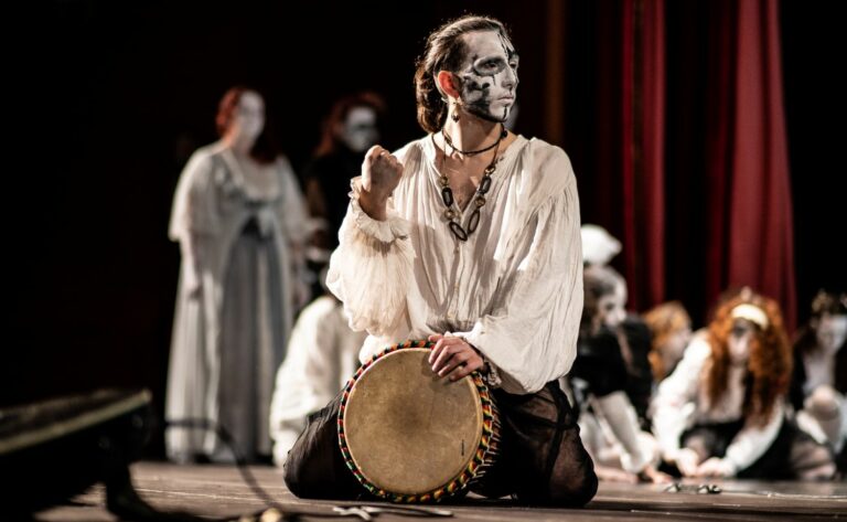 rid Immagini performance EsosTheatre 2
