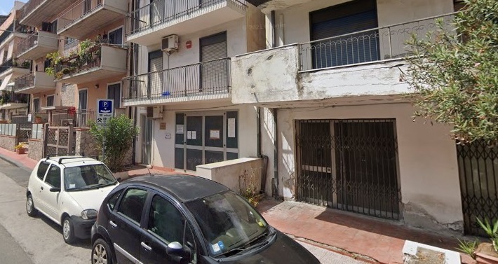 Giardini Naxos. Il nuovo Centro per l’Impiego pronto entro il 30 giugno: l’immobile individuato è la Scuola per l’Infanzia di via Ticino Centro Impiego